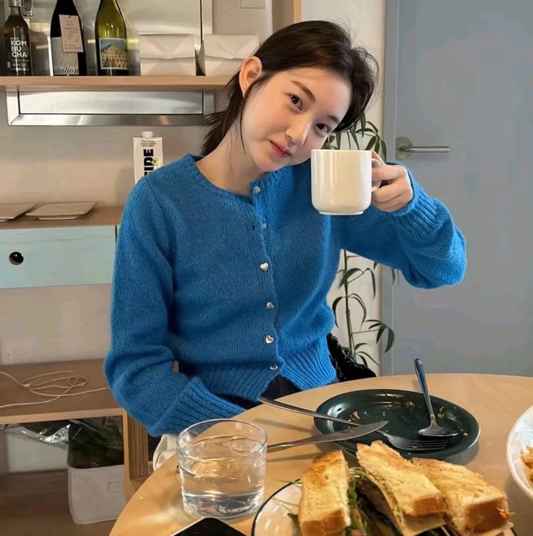 六姊妹